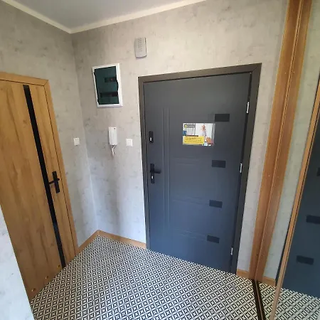 Jdk Legionow 32m2 4-osobowy