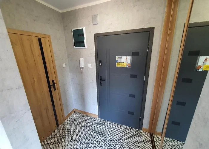 Jdk Legionow 32m2 4-osobowy